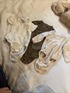 0-3 mo kimono bodysuit bundle